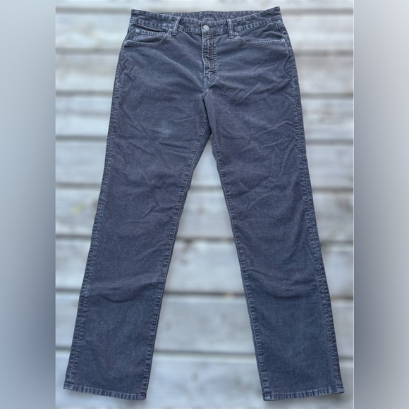 American Eagle AE Flex Original Straight Lived-in Corduroy Pants Gray 34x32 - Picture 2 of 9